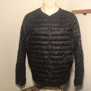 NWOT UniQlo Micro down packable collarless jacket